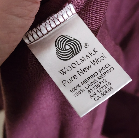 Emu Australia Merino Wool Long Sleeve Burgundy Dress - Picture 4 of 5